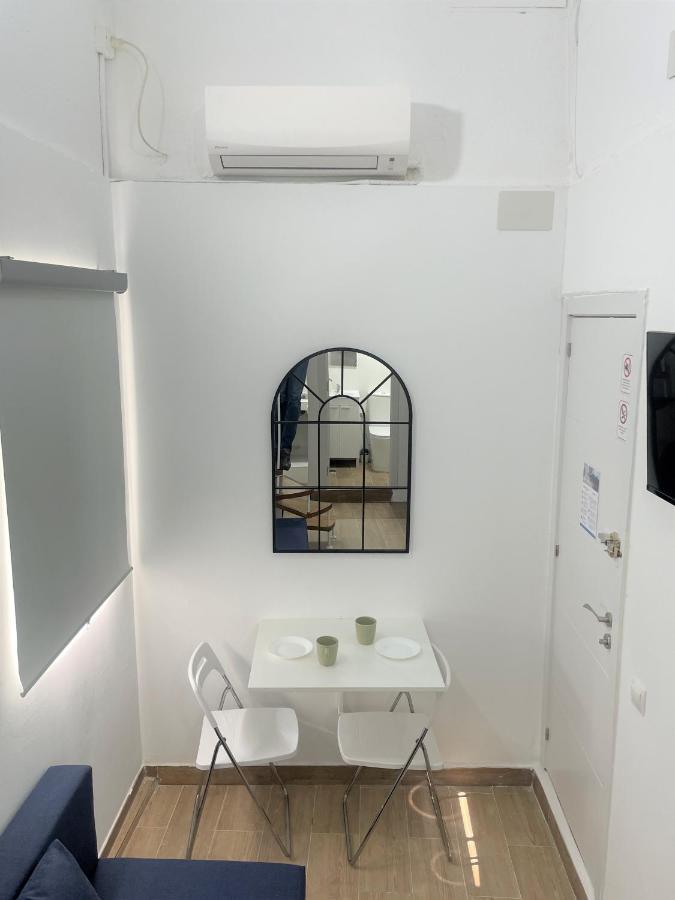 Comodo Y Acogedor Apartamento En Chueca, Gran Via Con Aire Acondicionado Y Calefaccion Madrid Bagian luar foto