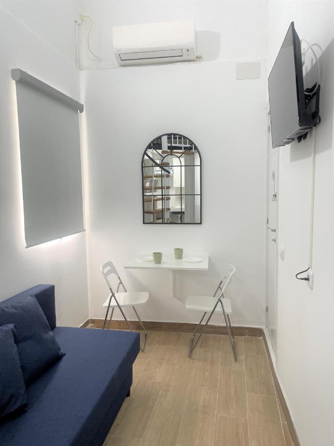 Comodo Y Acogedor Apartamento En Chueca, Gran Via Con Aire Acondicionado Y Calefaccion Madrid Bagian luar foto