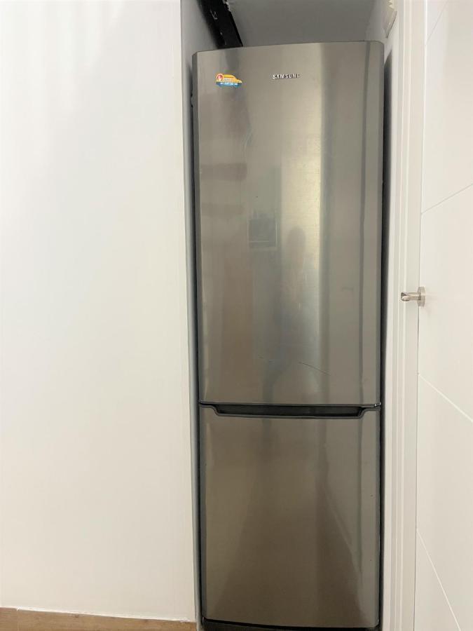Comodo Y Acogedor Apartamento En Chueca, Gran Via Con Aire Acondicionado Y Calefaccion Madrid Bagian luar foto